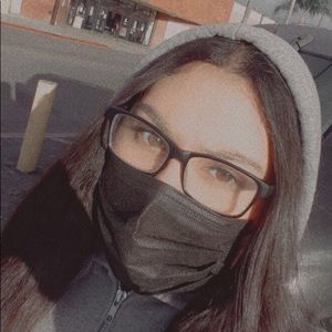 Meet your Posher, Mckenzie